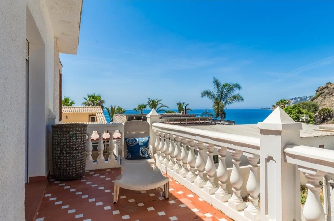 Casa En La Playa De Cabria Apartment Almunecar Luaran gambar